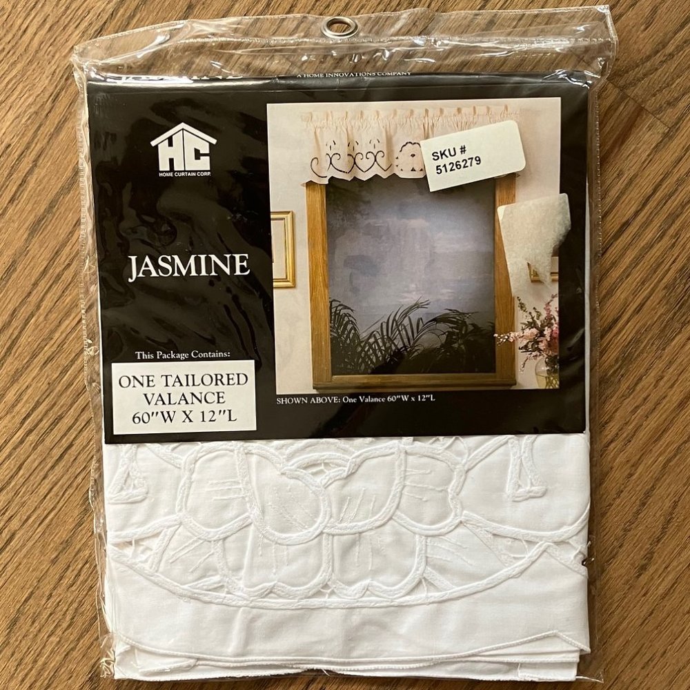 Home Curtain Corp. Jasmine One Tailored Valance NEW